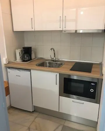 Club Atlantis 154 - Playa De Americas Апартаменты Адехе